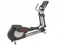 Lifefitness Club Series Elliptical Cross-Trainer (Floor Model / Warranty New) 